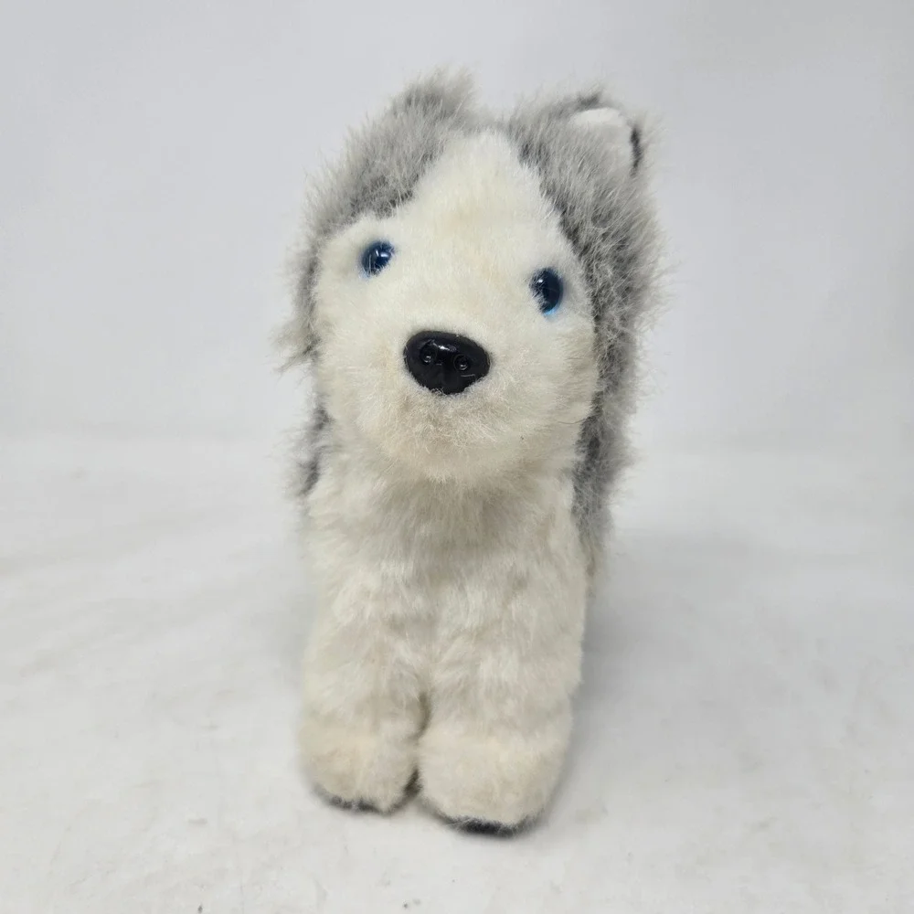 American Girl Husky Puppy Plush Dog Grey White Blue Eyes F1486 2012 Pet Toy